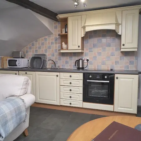 Bank View Ideal For A Romantic Break In The Langdale Valley